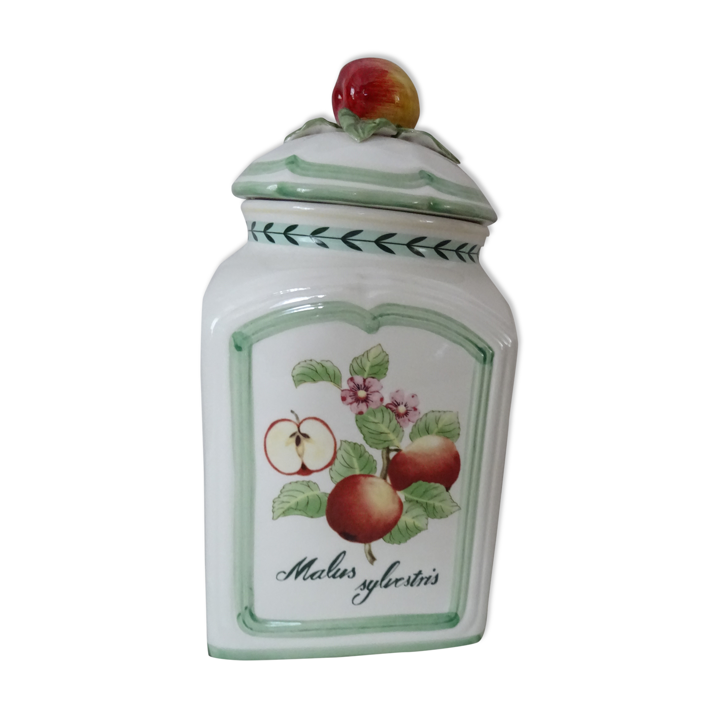 Pot jar Villeroy and Boch porcelain French Garden Charm malus sylvestris apple decoration