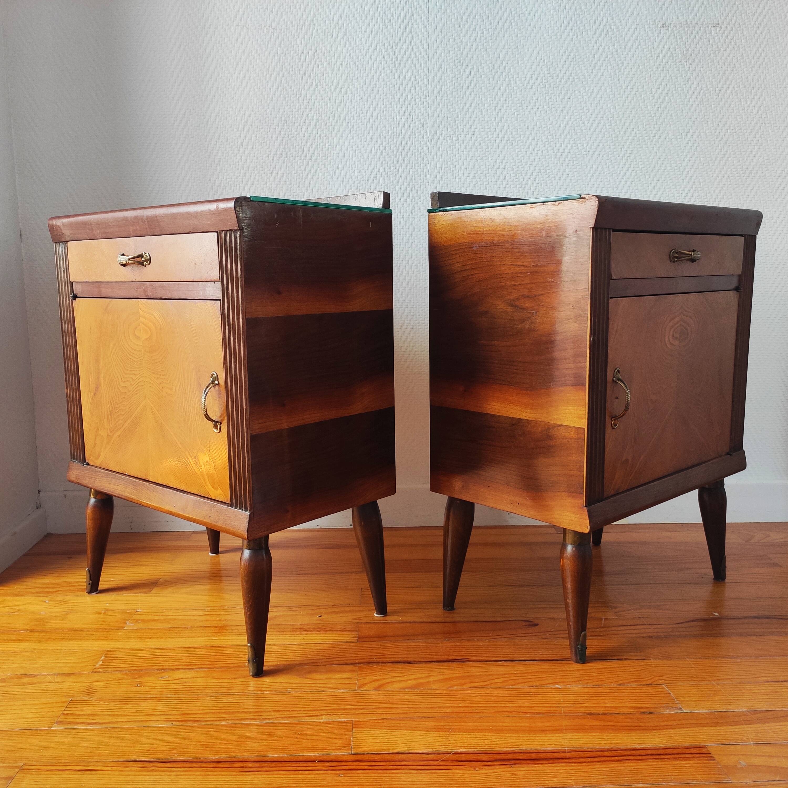 Paire de tables de chevet Italienne de 1950