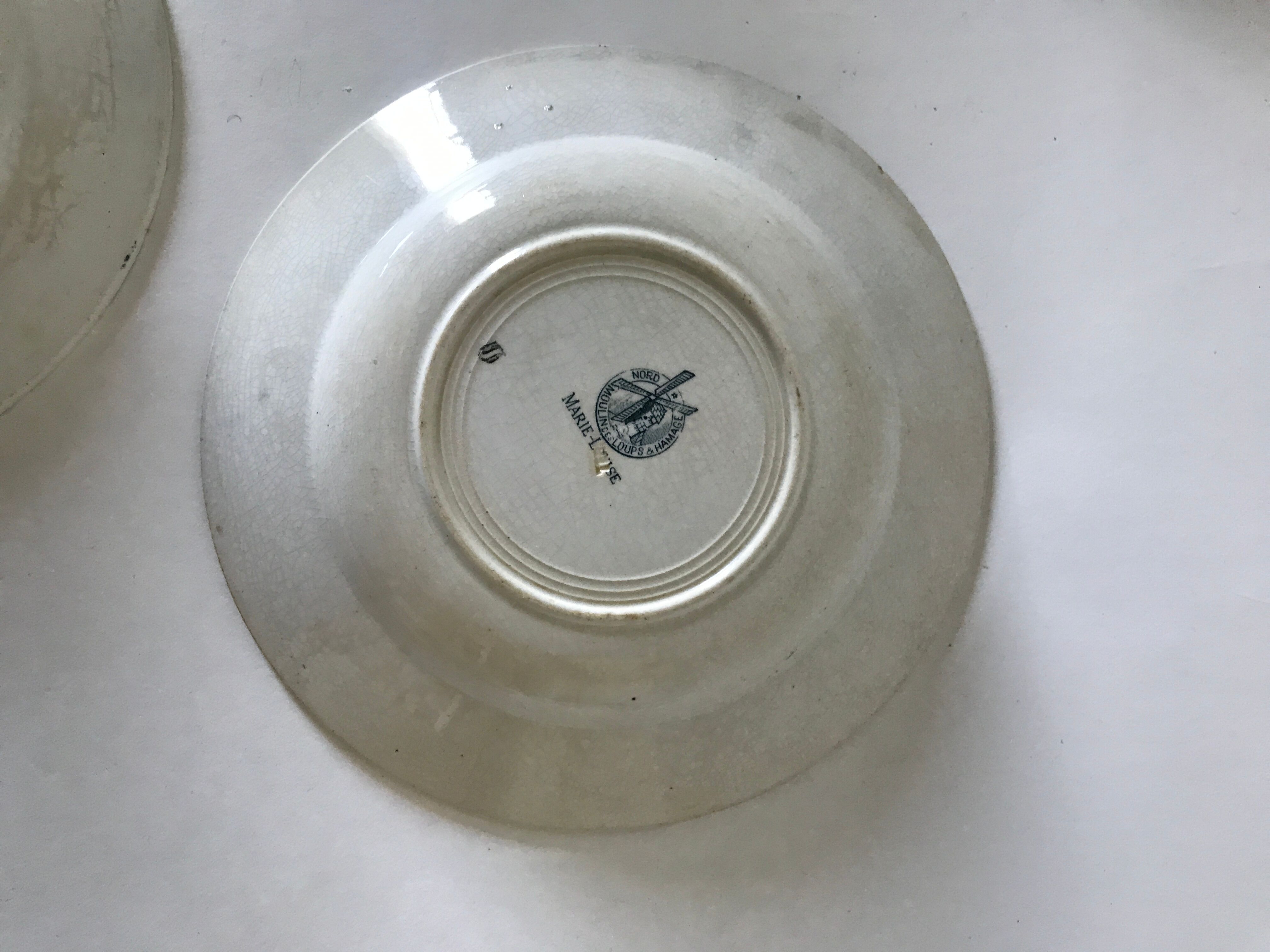 3 hollow plates iron earth Moulin des Loups model Marie Louise dark green