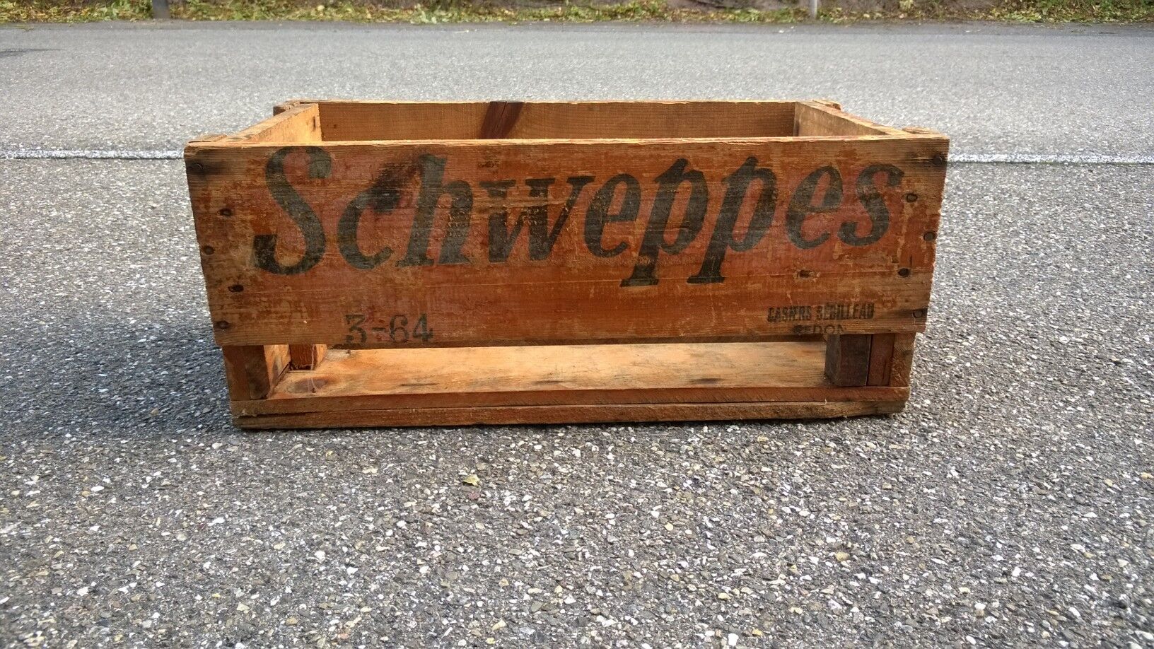 Schweppes bottle locker
