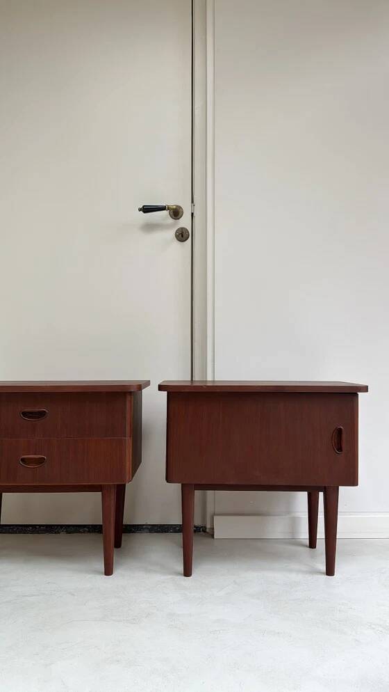 Tables de chevet en teck vintage