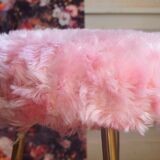 Pink moumoute tripod stool