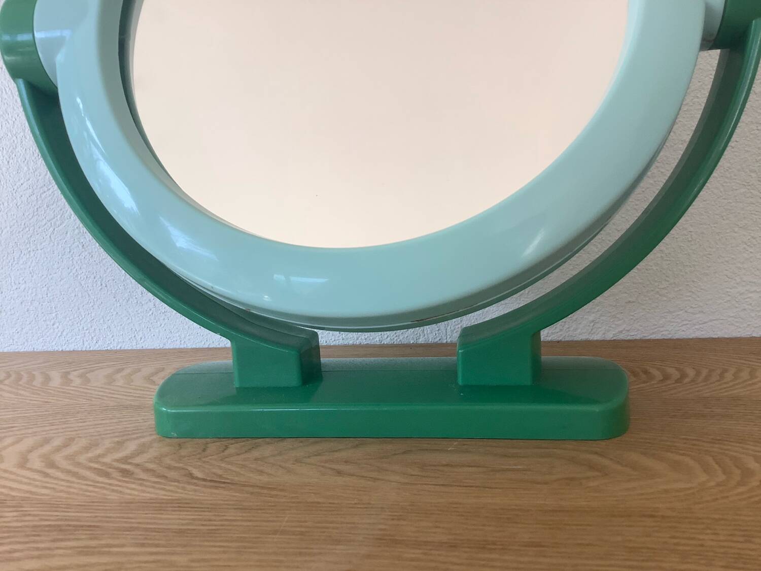 Vintage two-tone swivel mirror