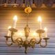 Superb 6-light chandelier in gilded bronze in Louis XVI style, in working condition.