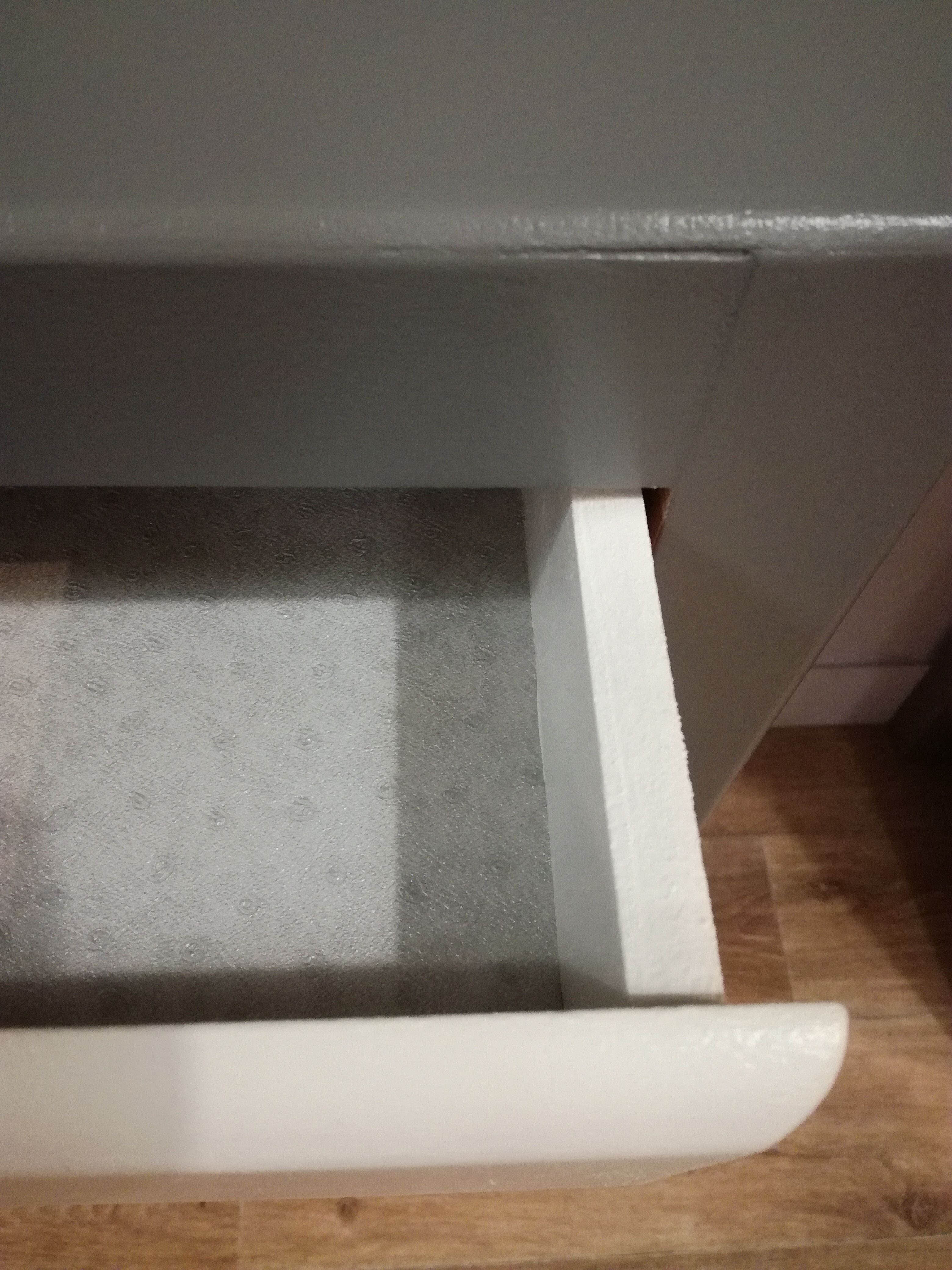 Grey chest of drawers