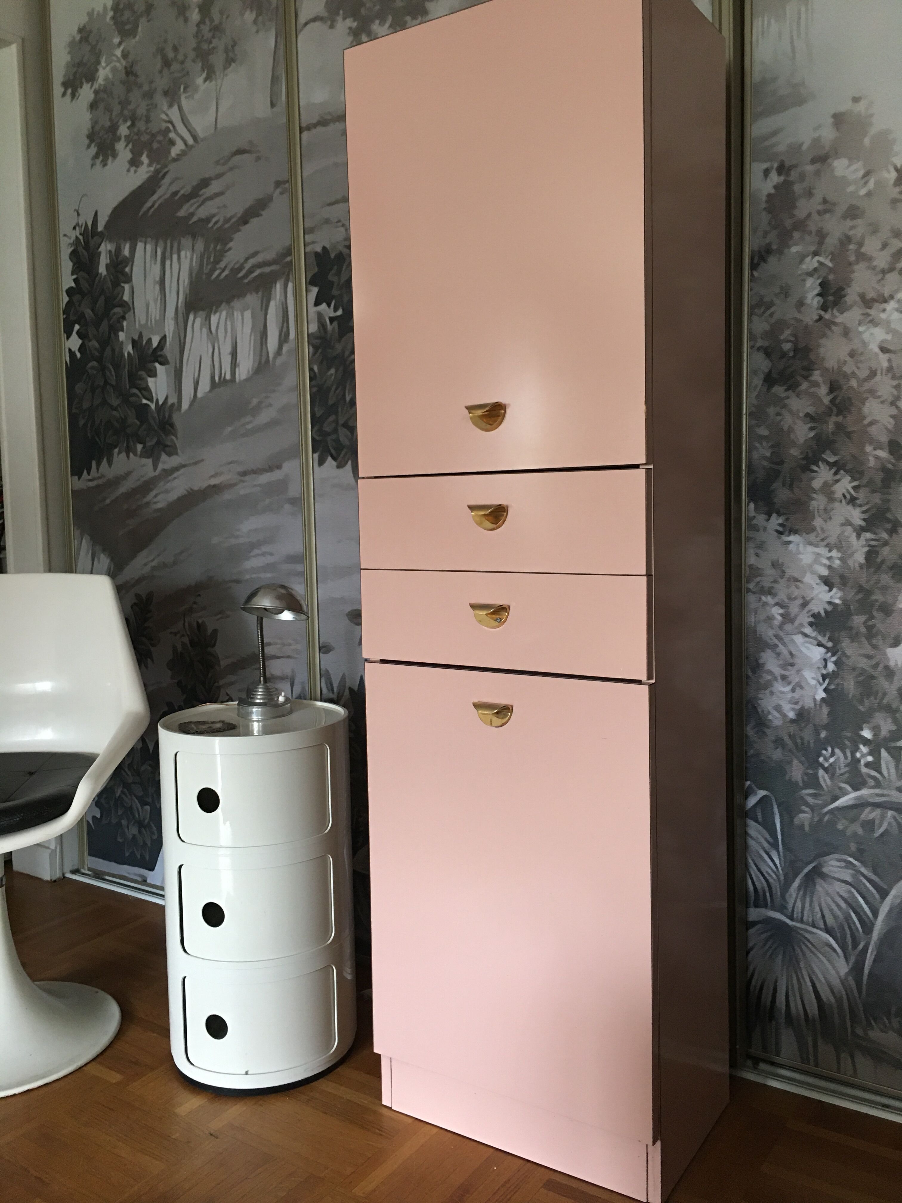 Powder pink bathroom furniture