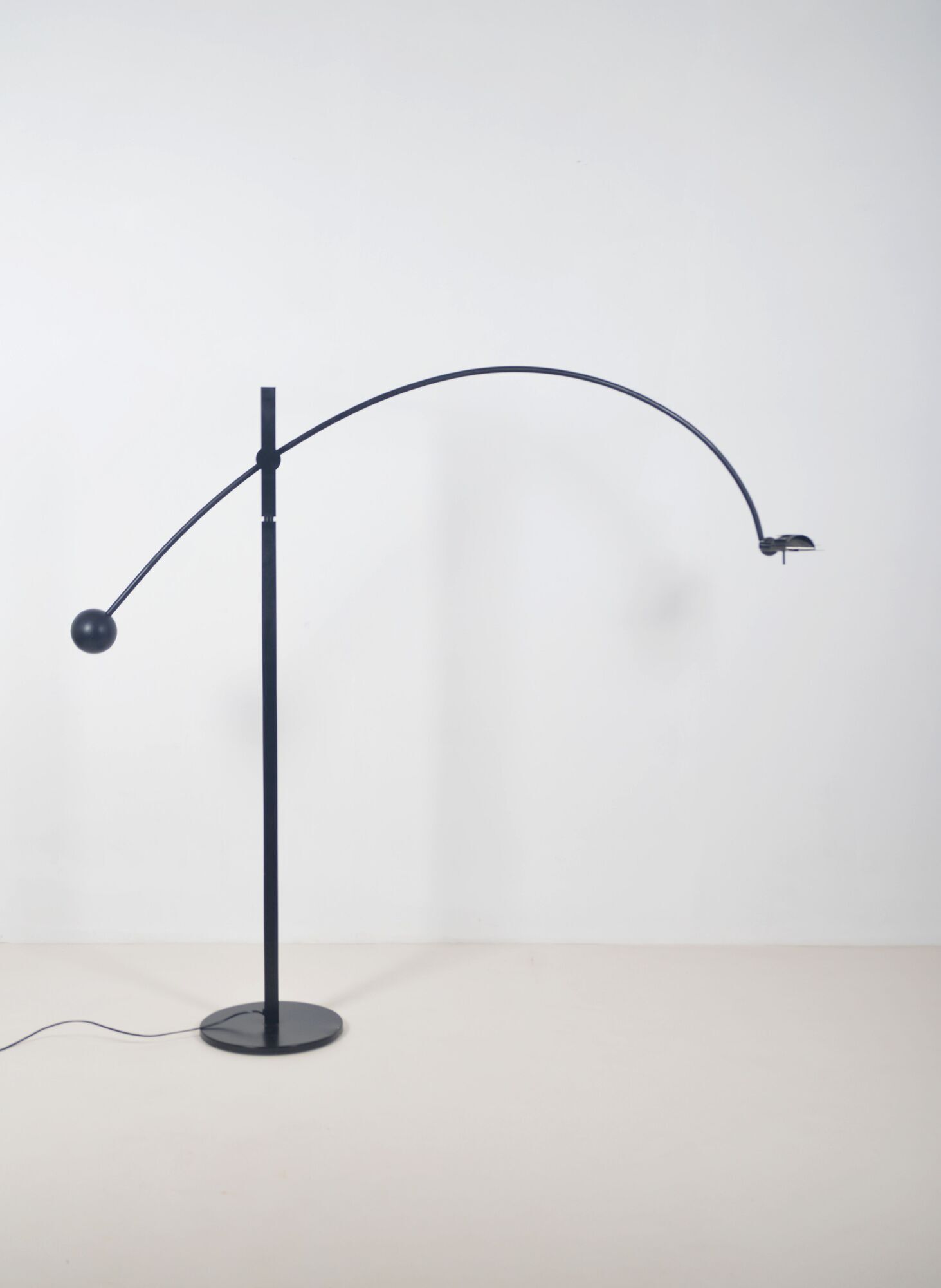 Lampadaire design 'Relco' by Swiss International, années 1980