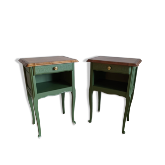 Lot de 2 tables de nuit fraîchement restaurées