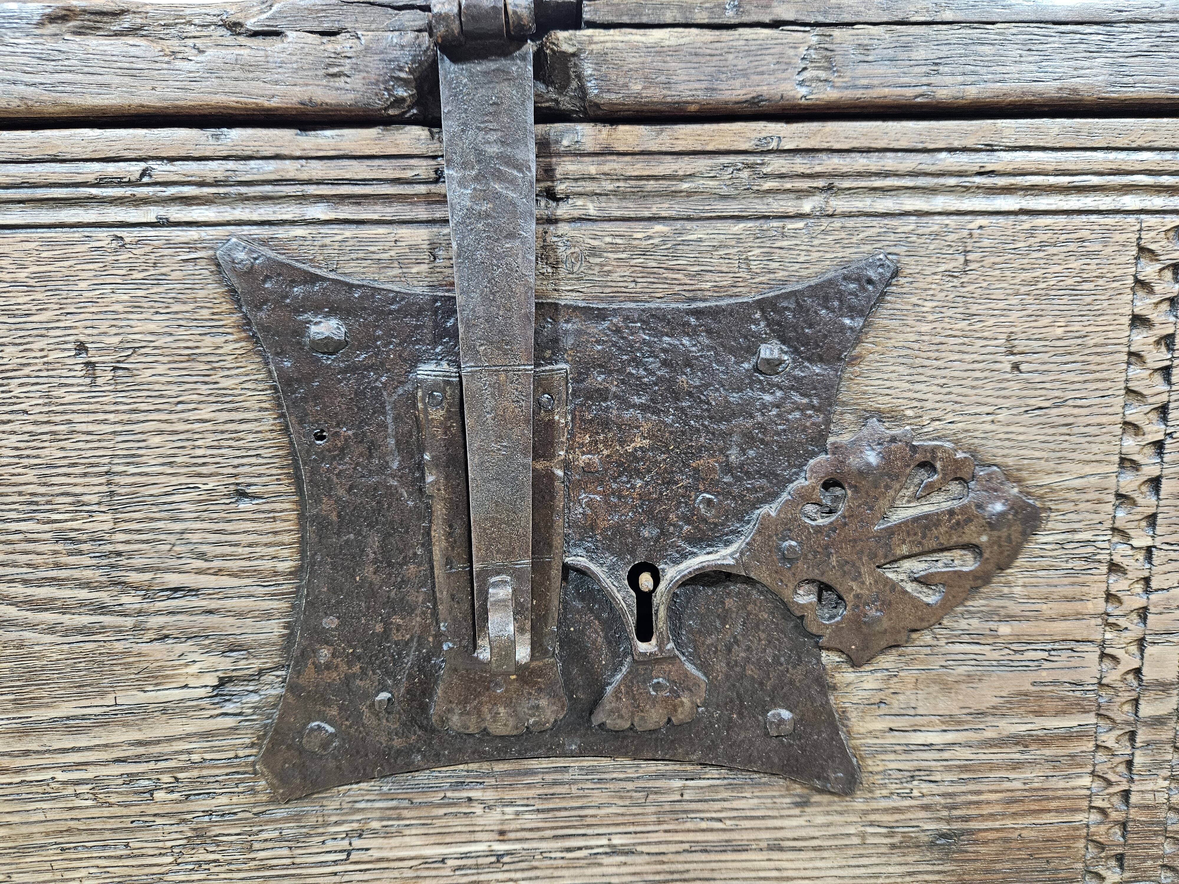 Gothic Chest 15th century