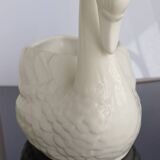 Ceramic swan pot