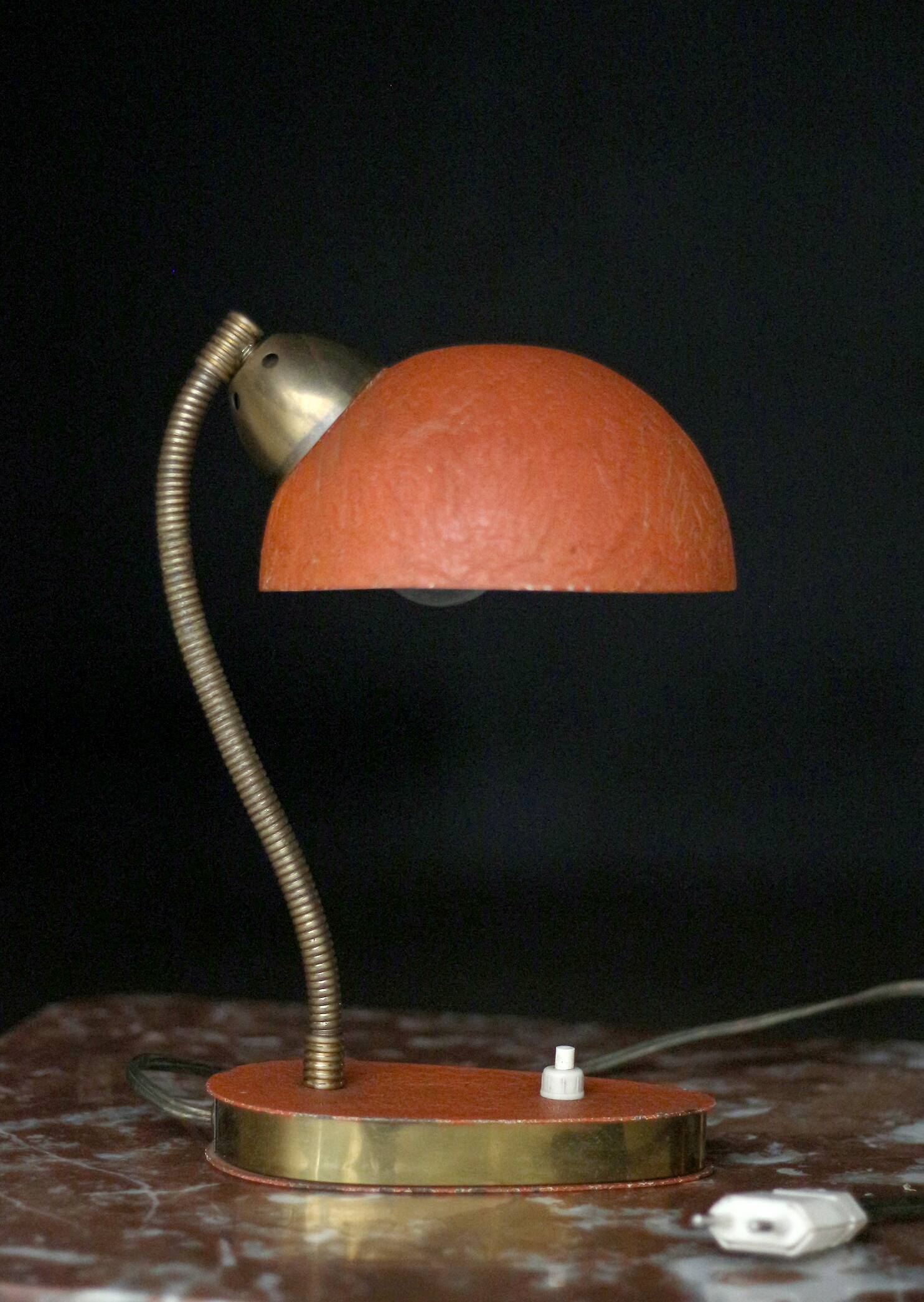 Similar ads Vintage desk lamp (60s/70s).