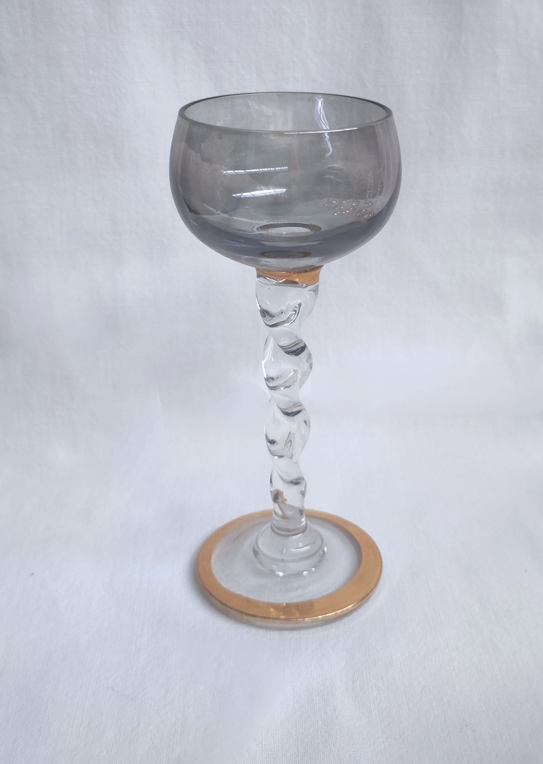 11 art deco liquor glasses