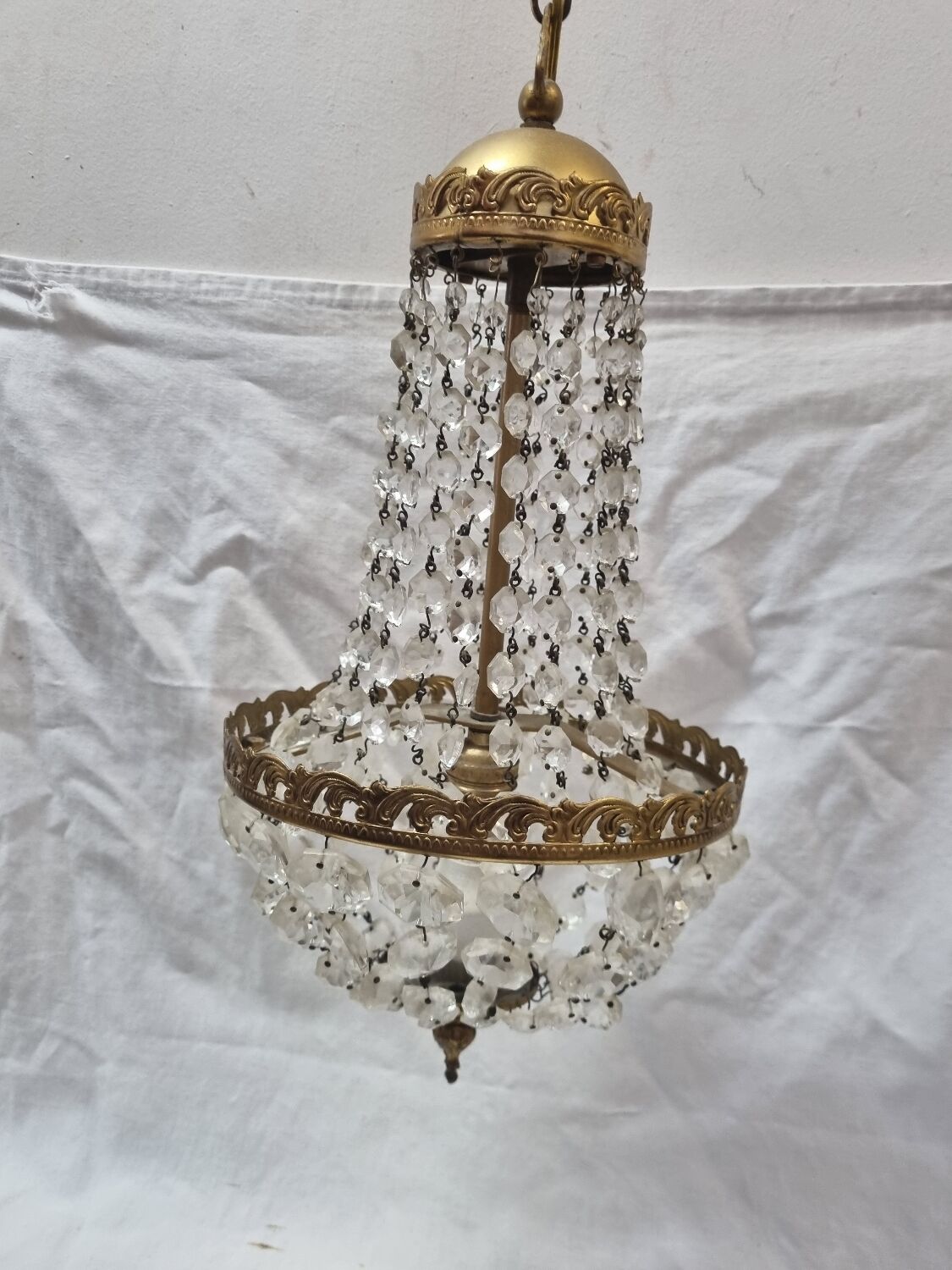 Balloon chandelier with tassels