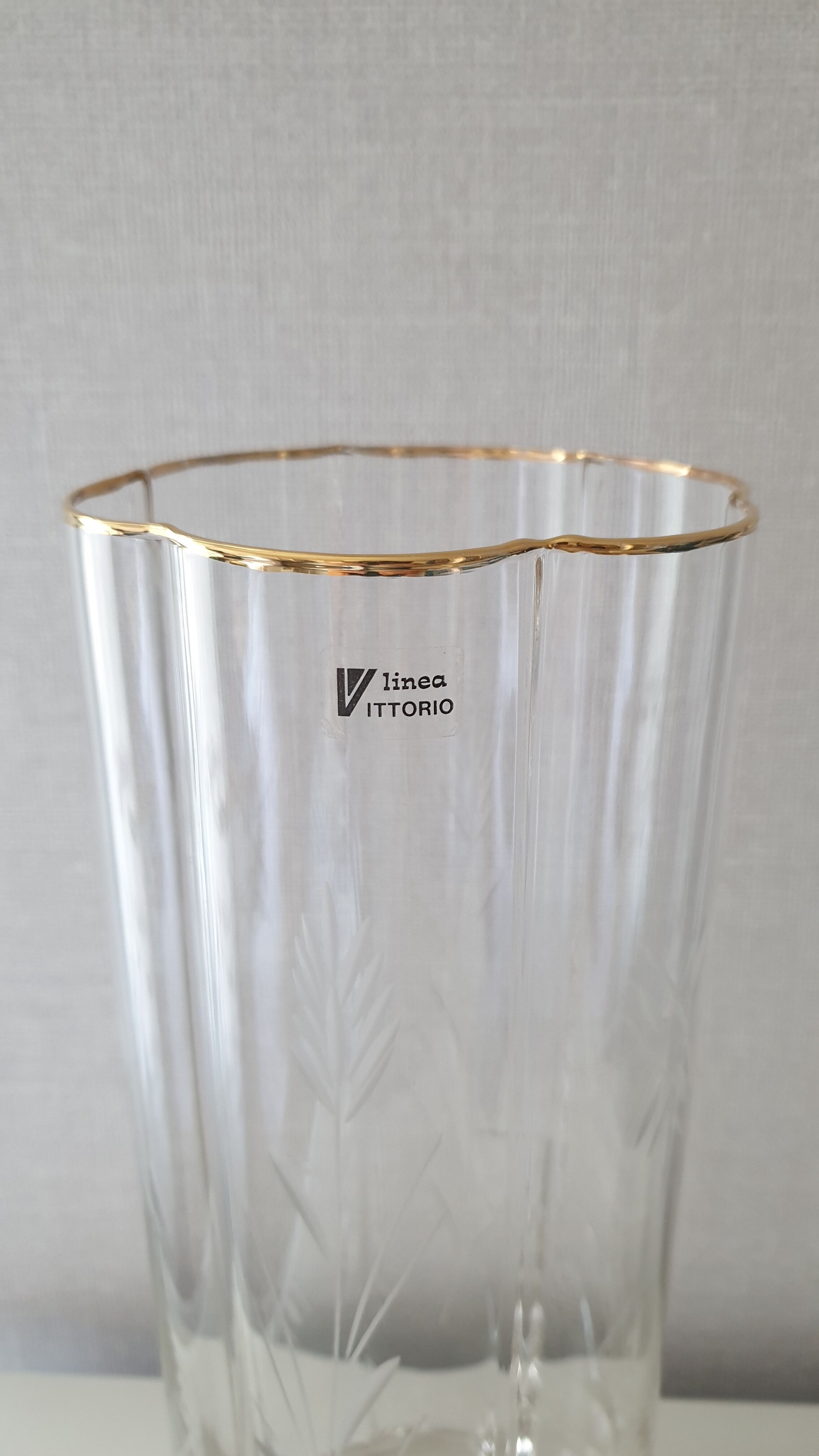 Vintage Vittorio crystal vase