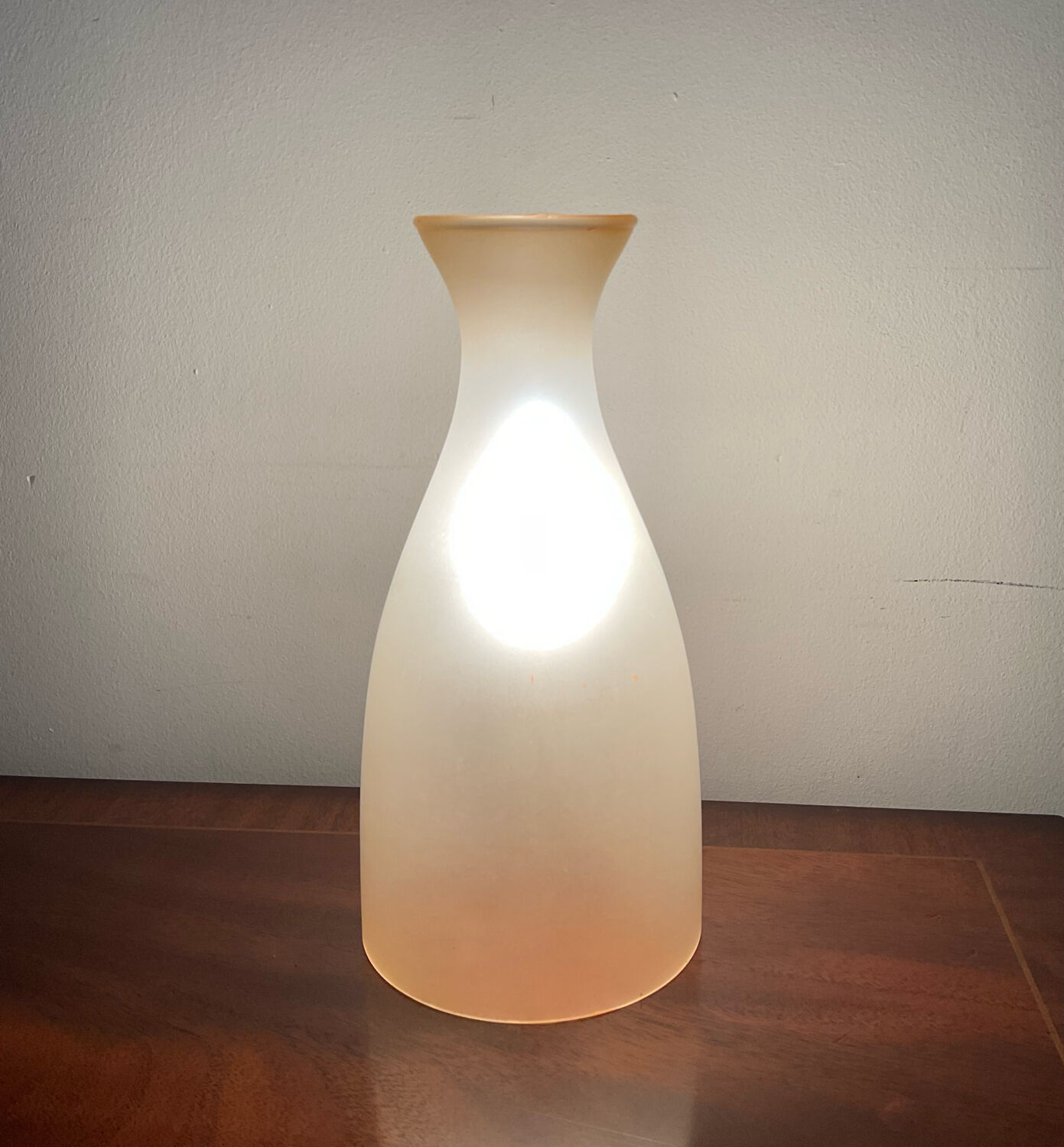 Lampe vintage en verre dépoli