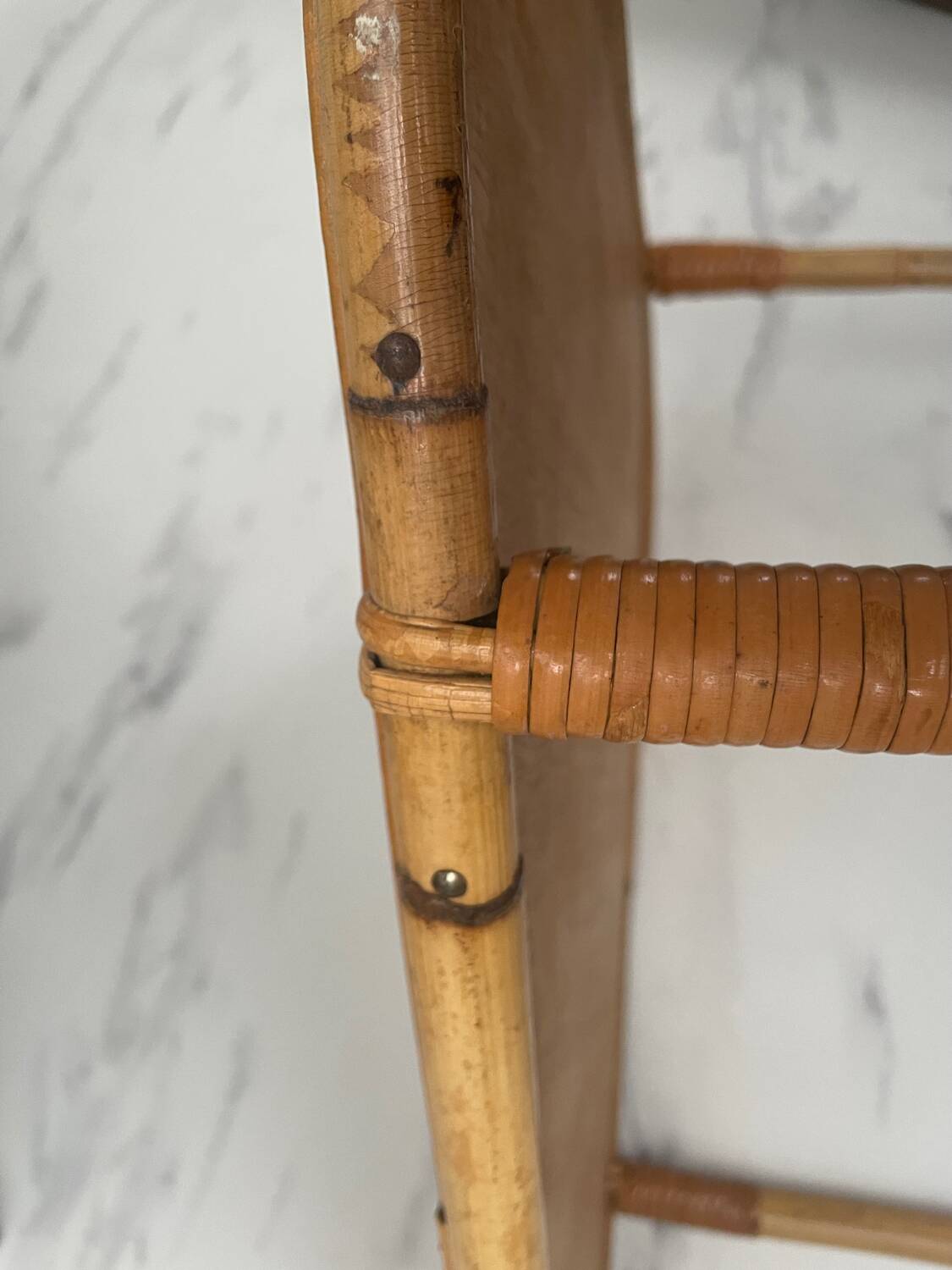 Small banbou tripod table from the 70s