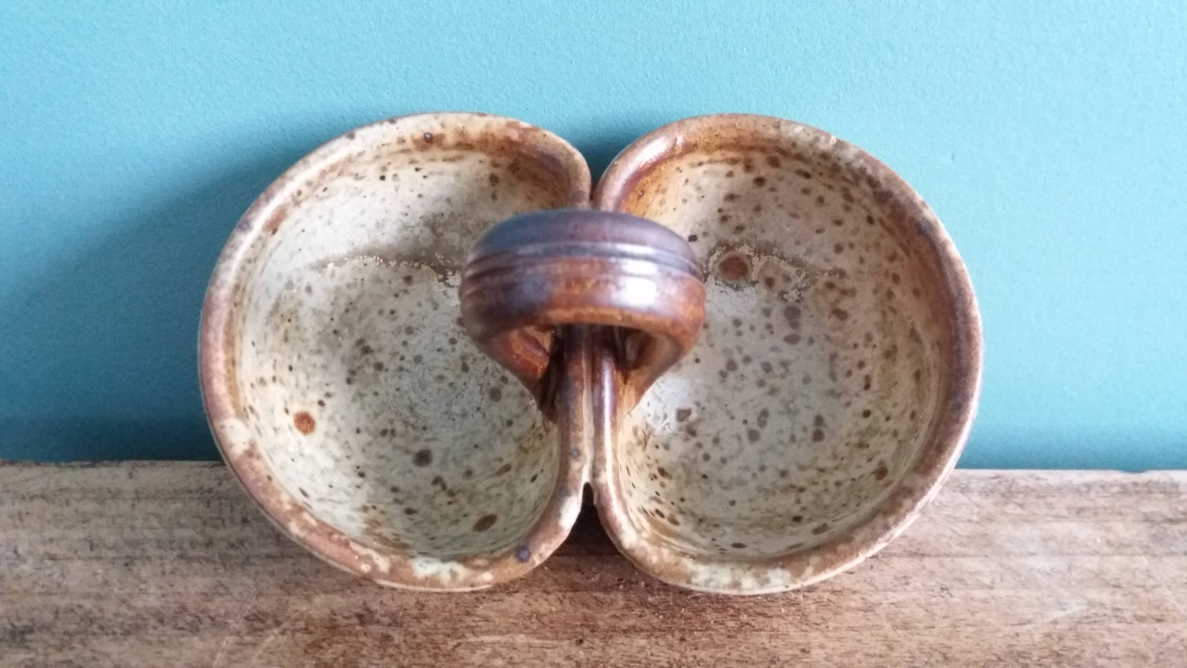 Stoneware salt and sauce dish from Puisaye, signed Jean-Pierre Prud’homme