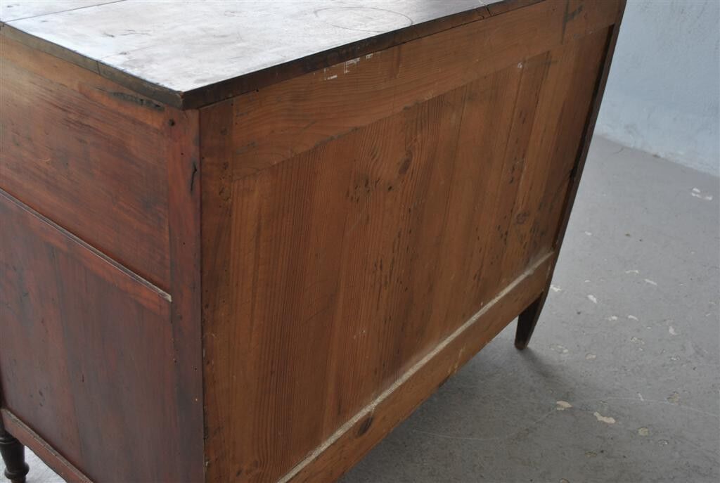 Dresser of epoch Louis XVI Walnut
