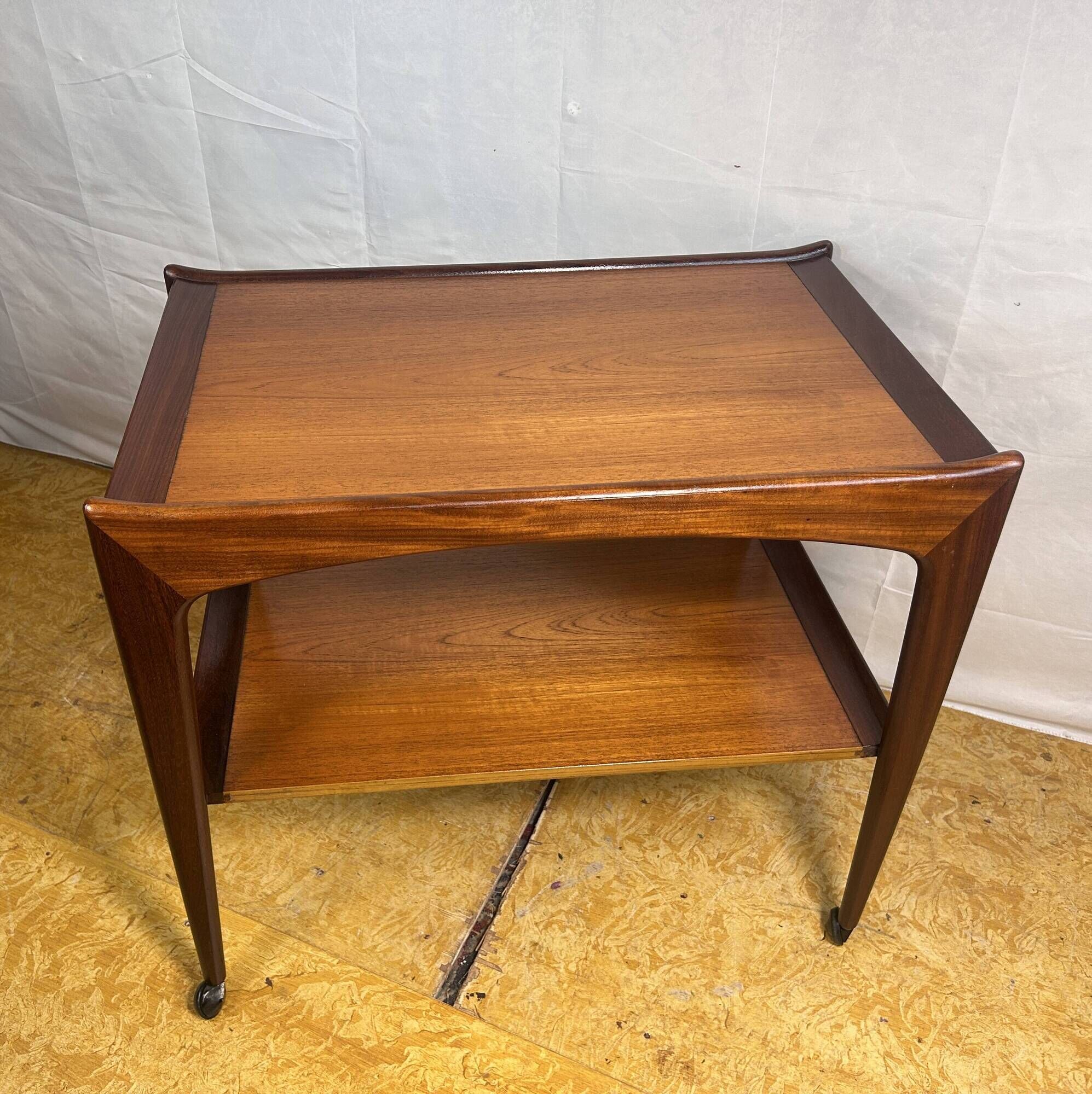 Desserte rétro vintage en teck et afromosia du milieu du siècle – Design danois