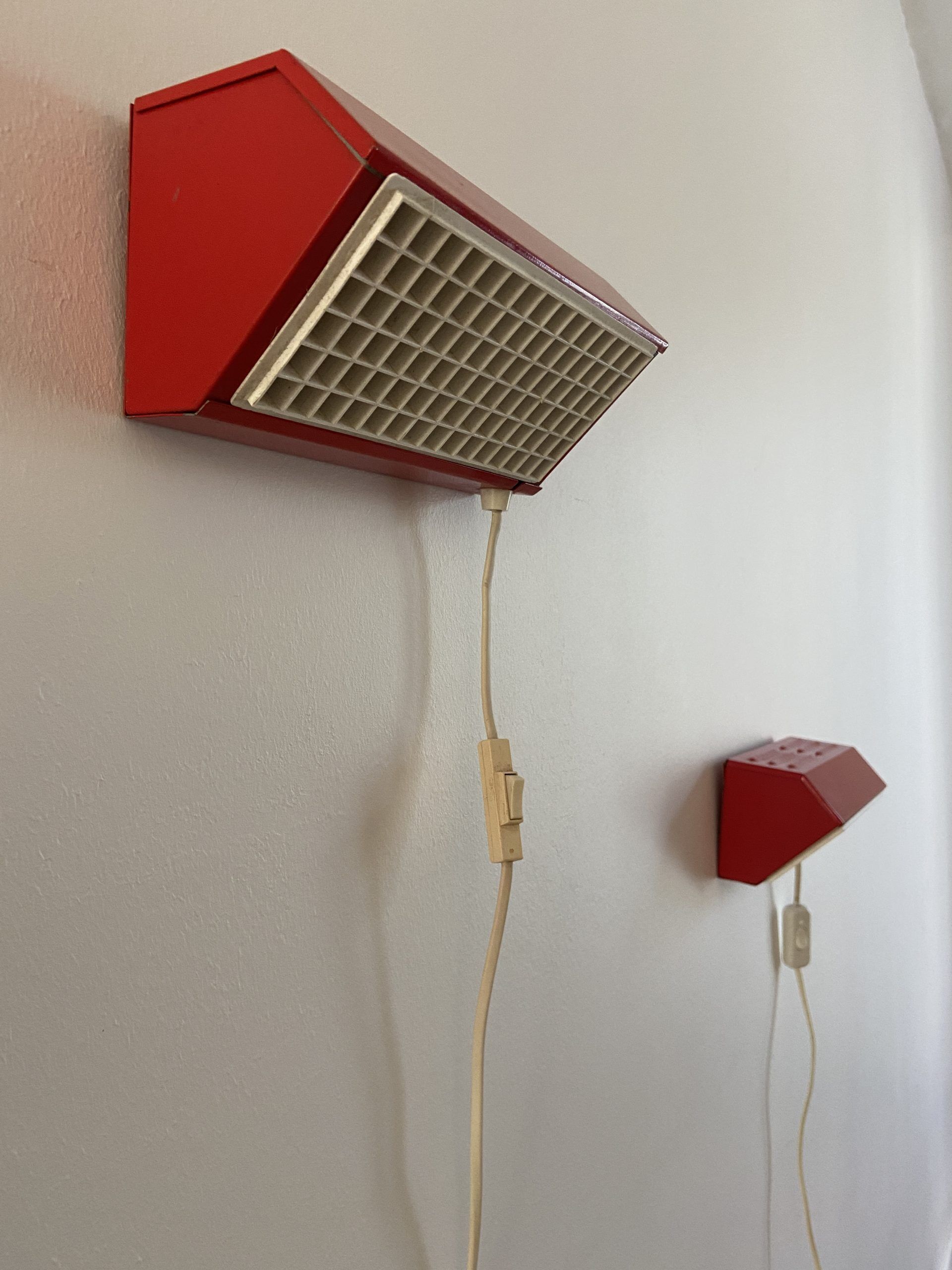Red vintage ikea wall lamp v204