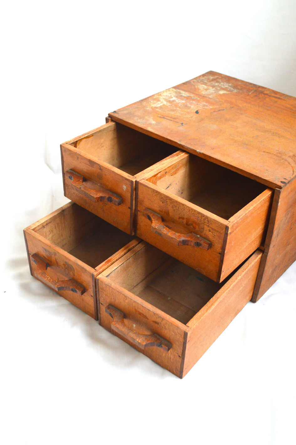 Furniture store plugs