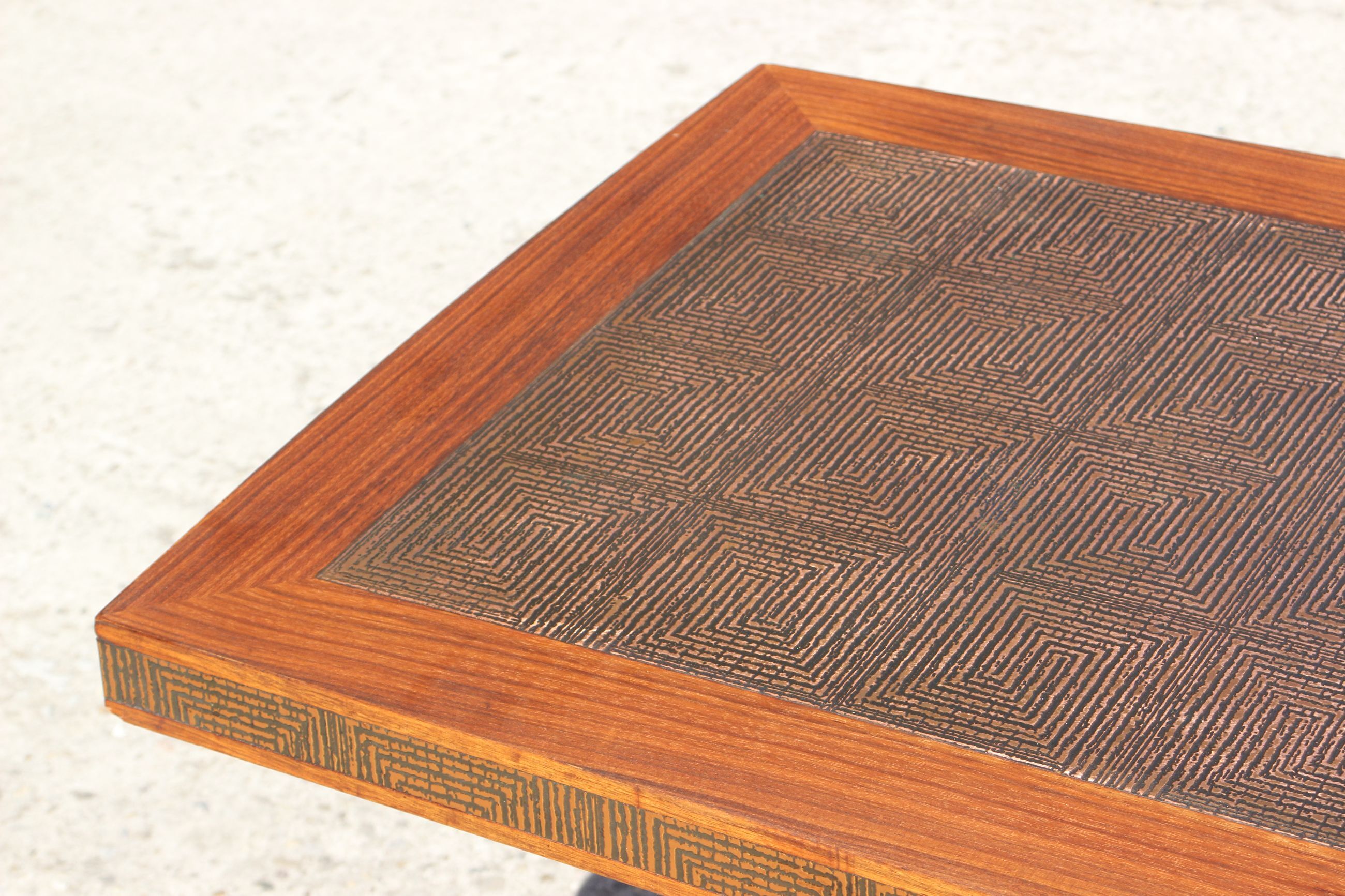 Adjustable dining room table adjustable in teck and copper, denmark, 1950