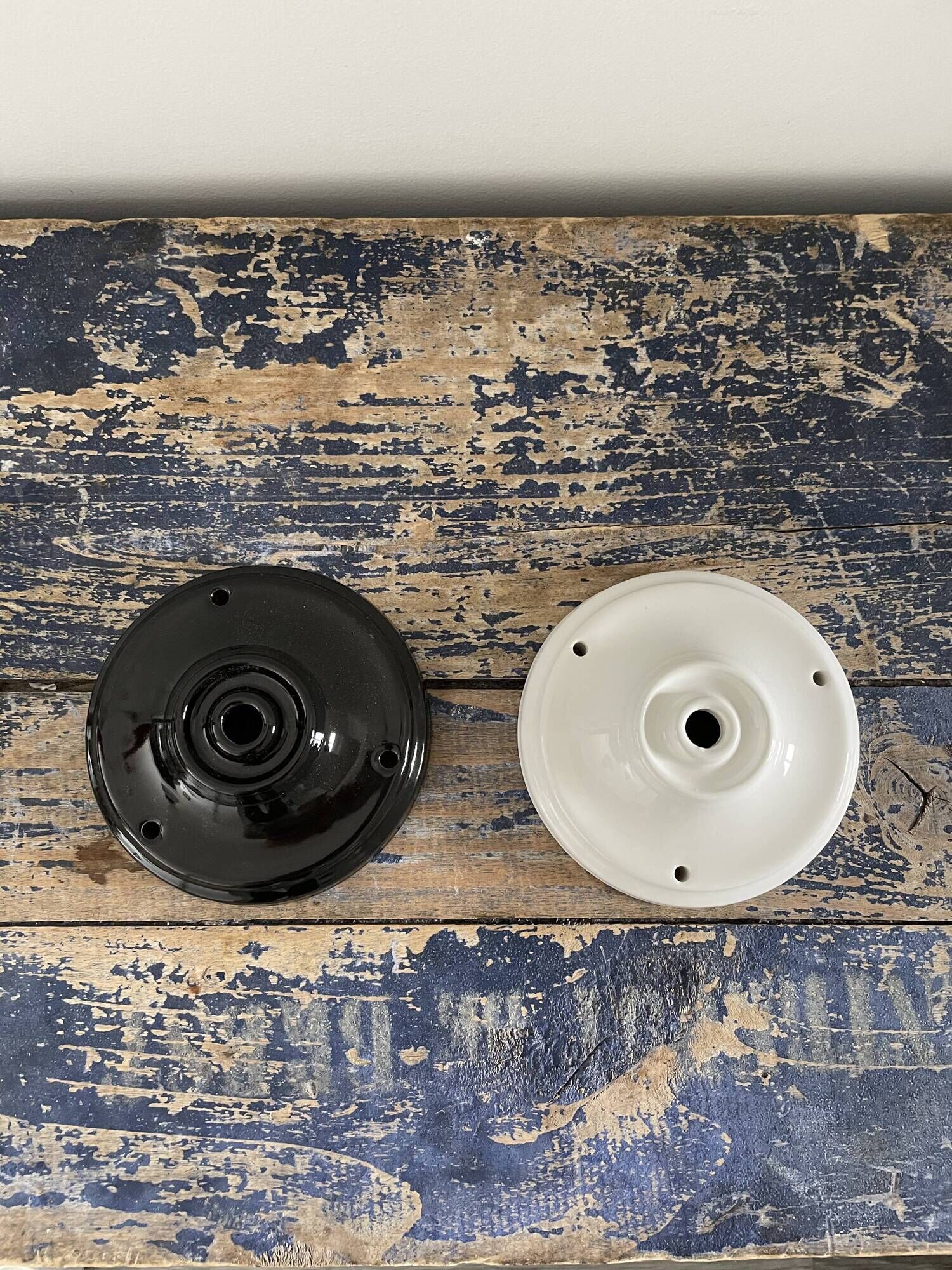 Trio of suspension in electrified chiseled glass to nine