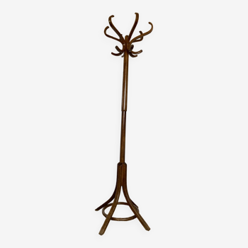 Baumann parrot coat rack