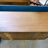 Commode moderniste 4 tiroirs  et poignées laiton. 1960