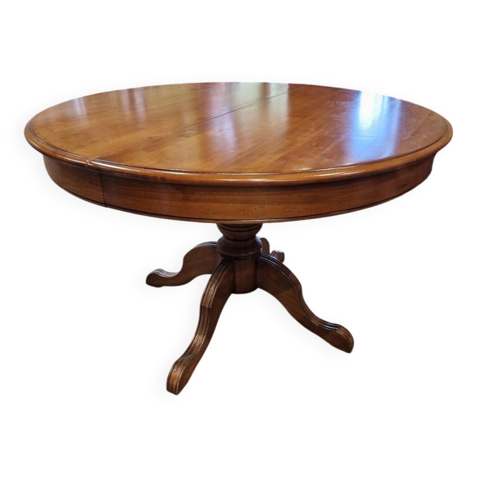 Extendable Round Table in Solid Oak – Classic Style &