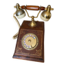 Téléphone vintage en cuir, bois et laiton