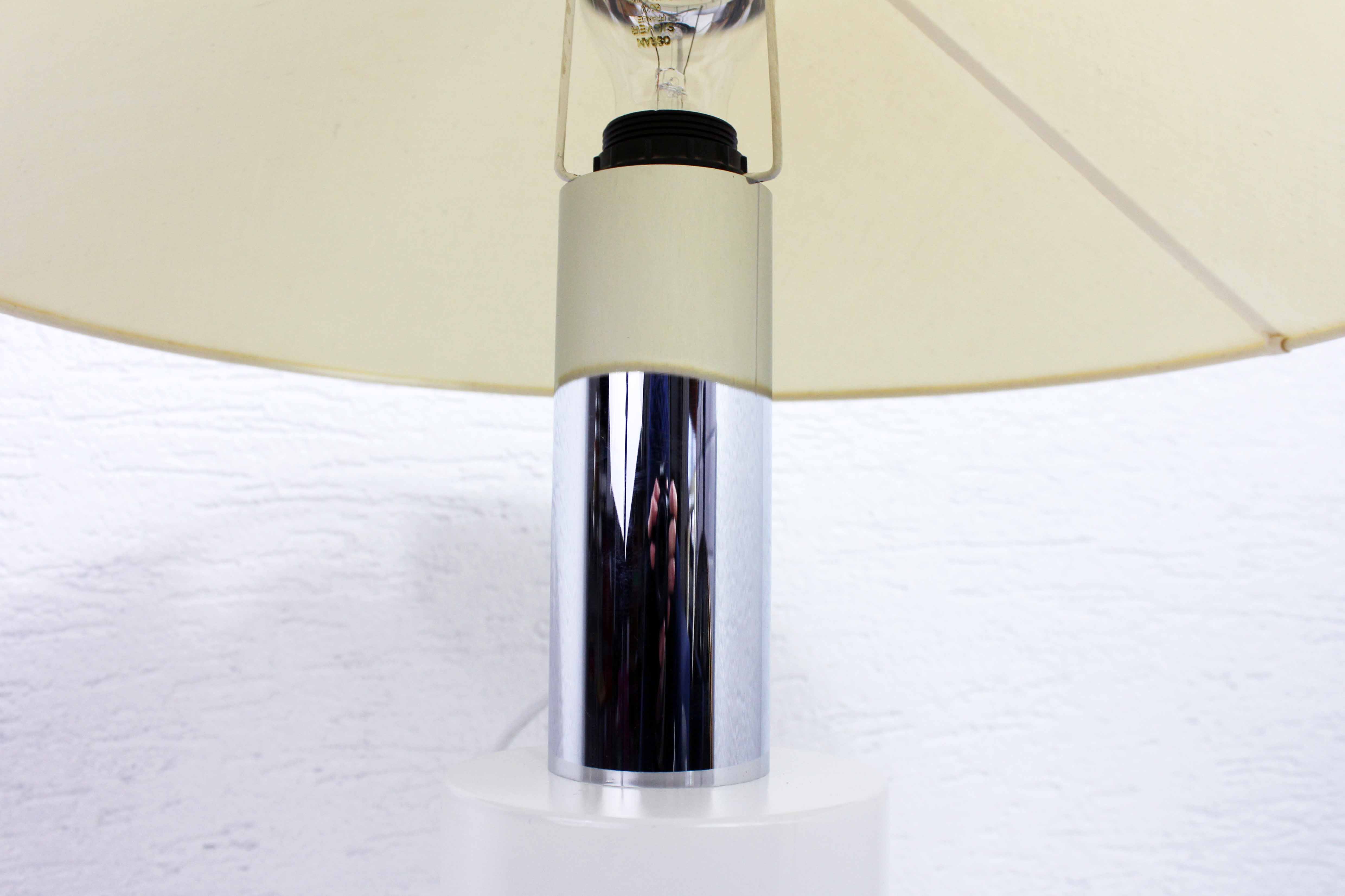 Glass table lamp 1970