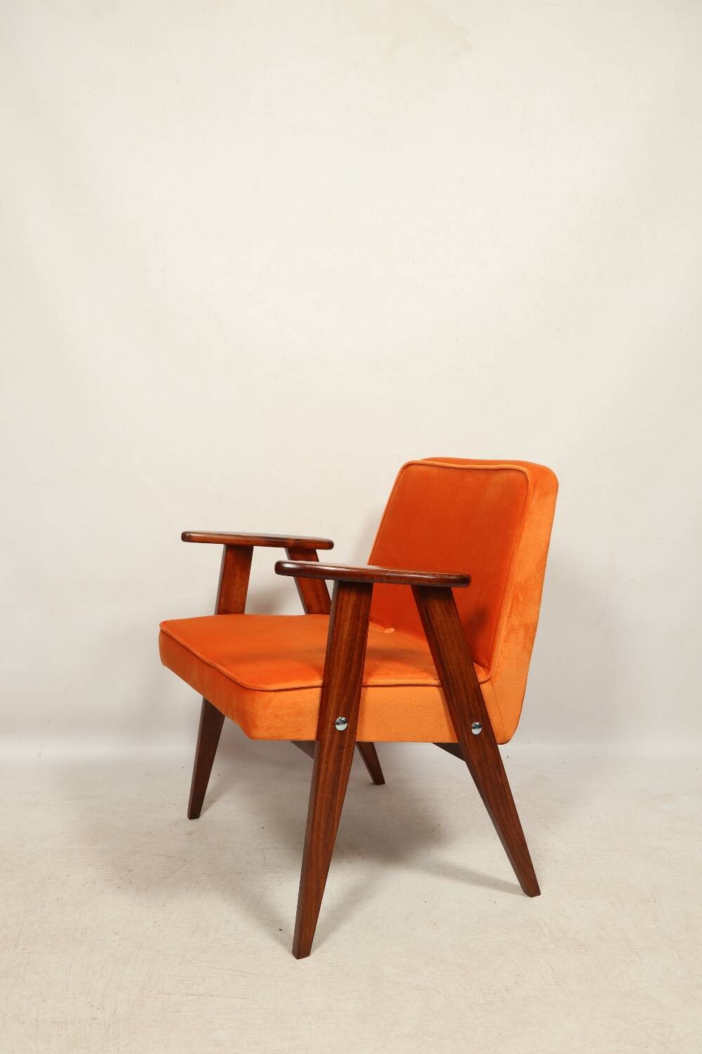 Scandinavian orange velvet armchair by Chierowski, 1962
