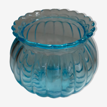 Vase bleu boule signé