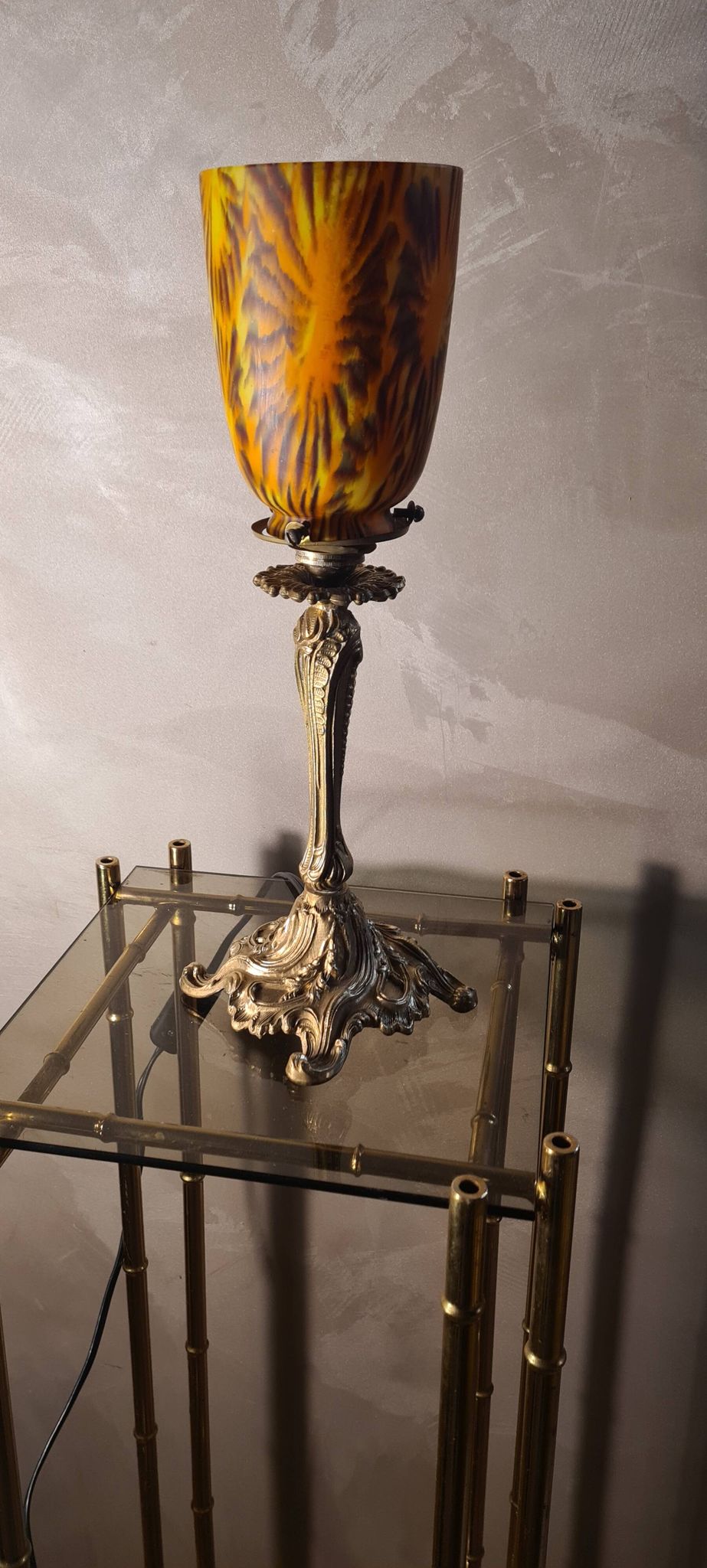 art nouveau rocaille style bronze lamp, superb tulip, 36x15, very good condition
