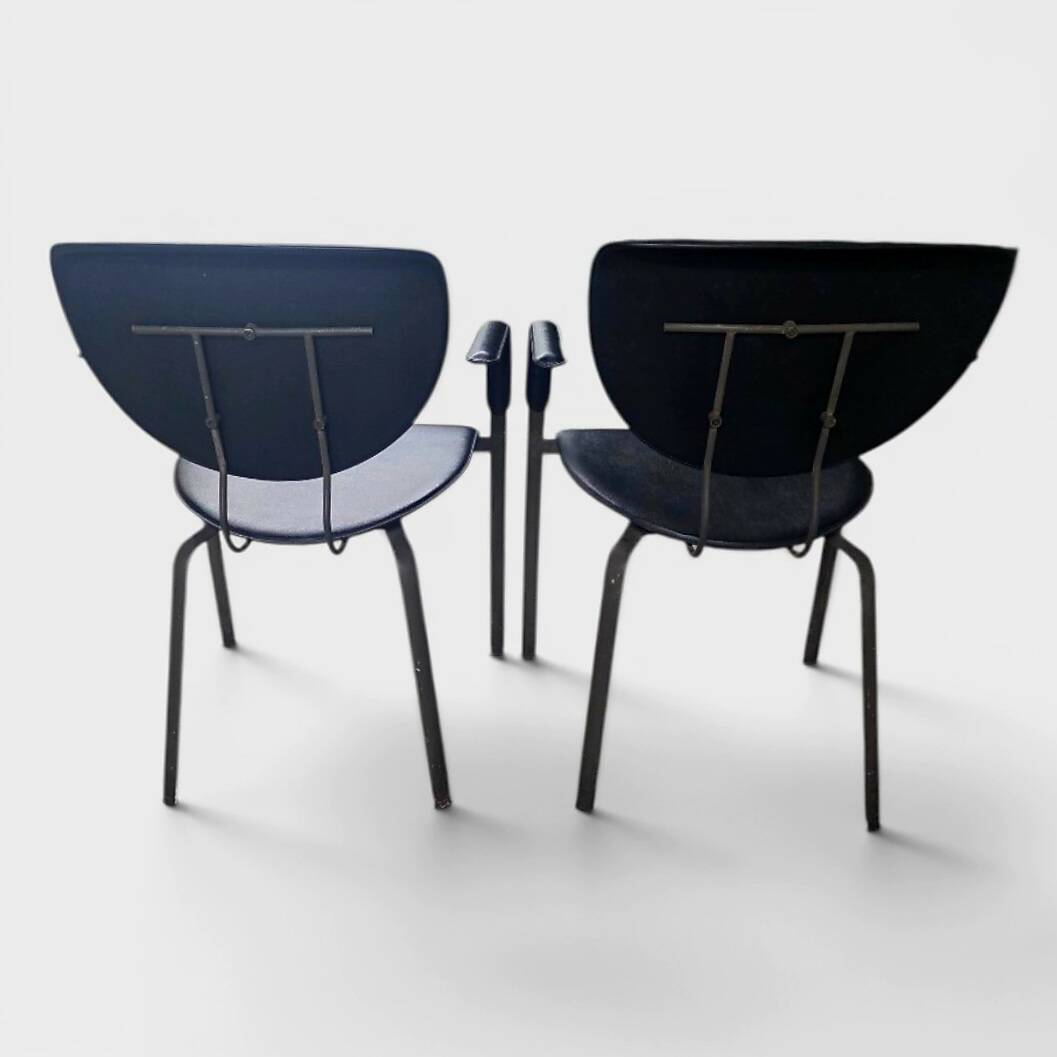Paire de chaises "Kokatu" par Miguel Ángel Ciganda pour Akaba