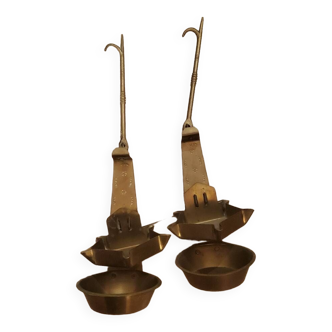 2 oil lamps chaleil, calelh, caleil