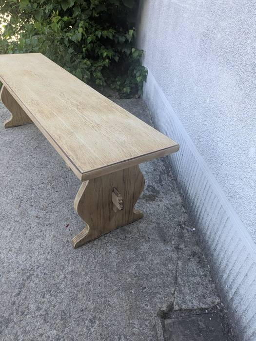 Farm bench