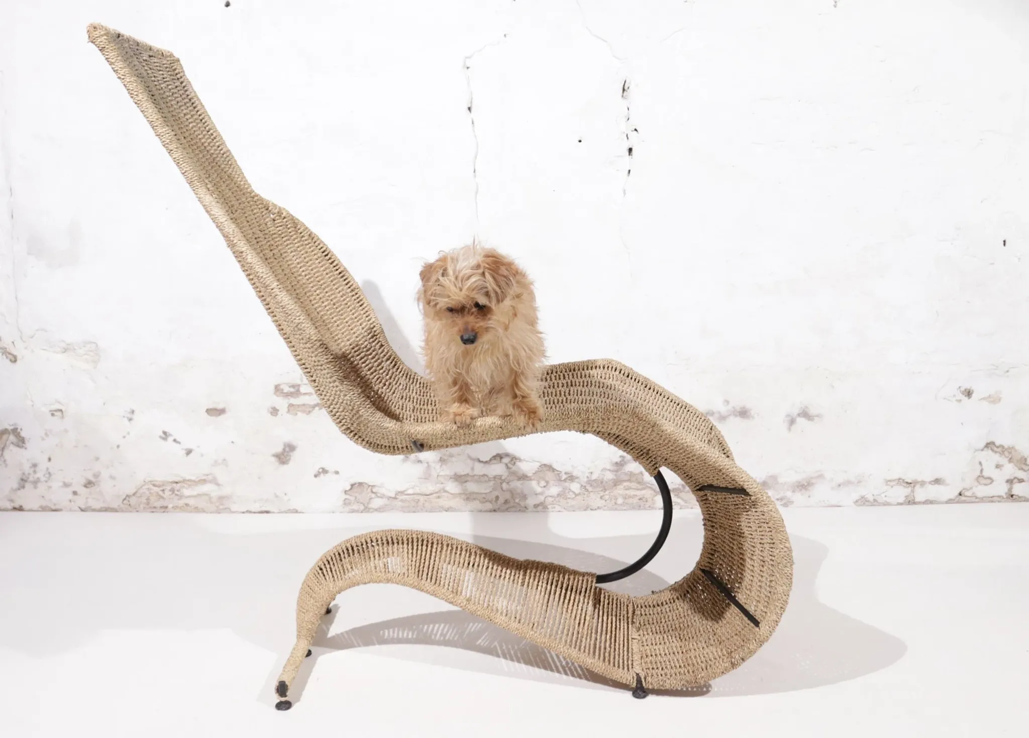 Tom Dixon Bolide rocking chaise in steel and woven seagrass – London, 1991