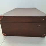 Louis Vuitton suitcase from 1920 in vuittonite