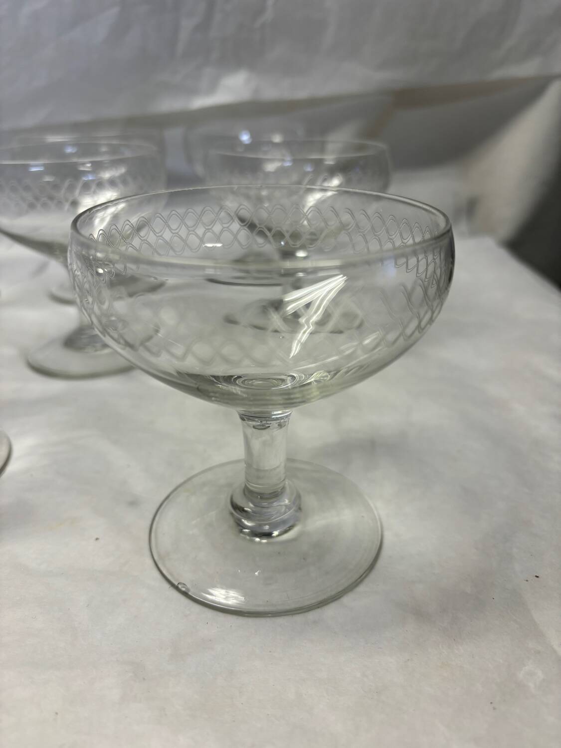 Set of 8 vintage champagne glasses