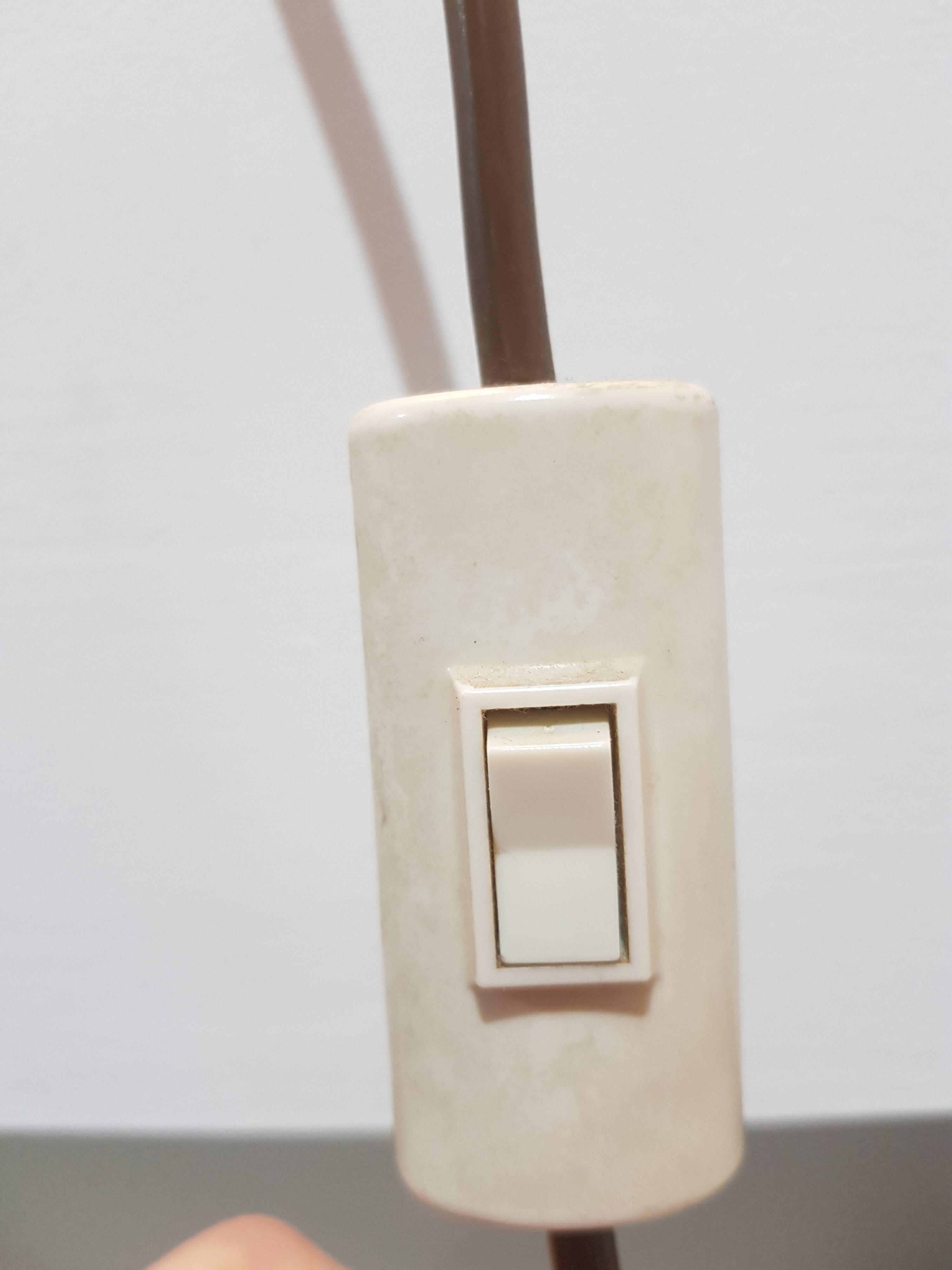 Lampe de table Peris Andreu, laiton doré, verre dépoli décoré, Espagne, années 60.