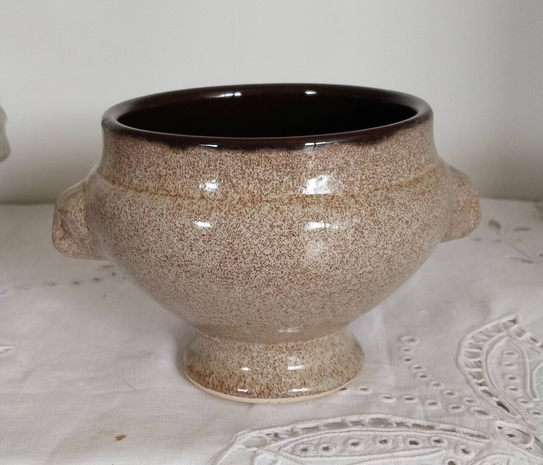 4 Vintage Ceramic Lion Head Onion Soup Bowls