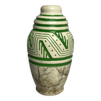 Art Deco, ovoid vase in faience signed Géo Condé and Mougin circa 1930.