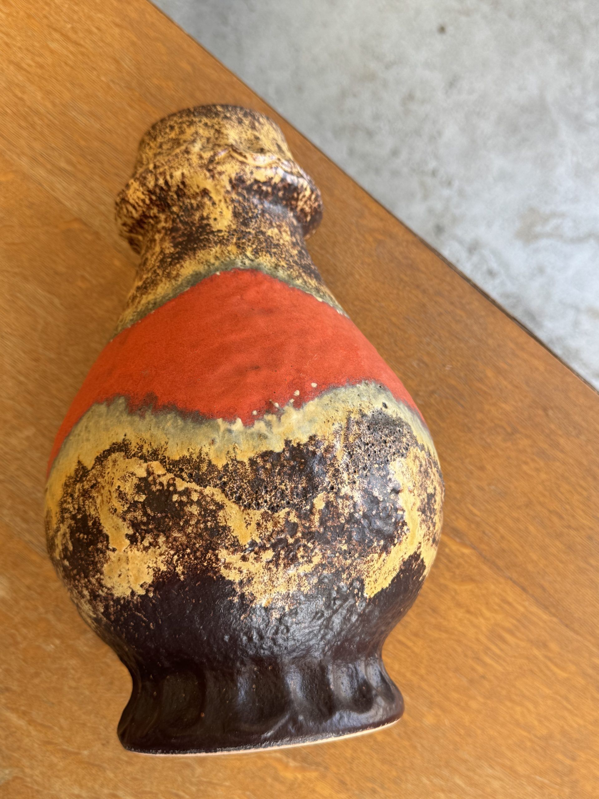 Vase W-G
