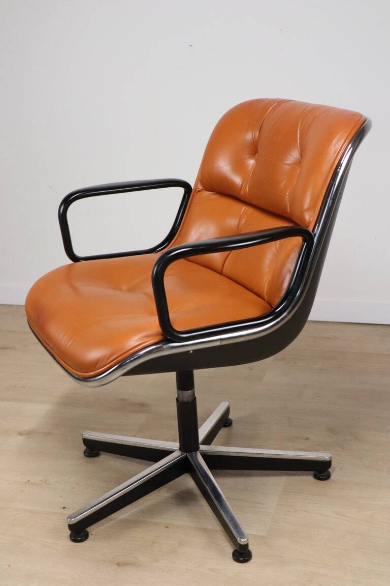 Charles Pollock leather office chair, Knoll edition, 1970