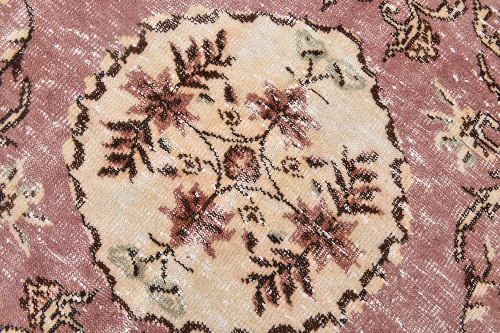 Rare Tapis Vintage Anatolie | Rose Antique & Crème Floral Rug, 185x314 Cm