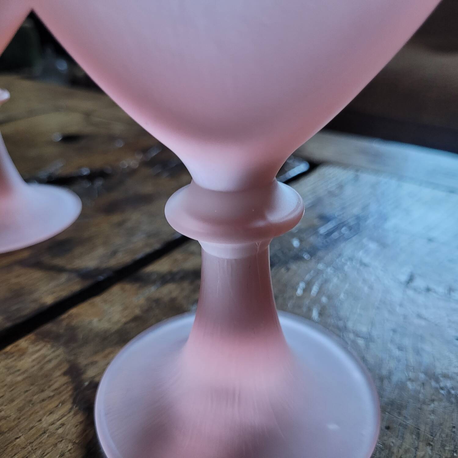 3 pink satin glass dessert bowls – 1950s