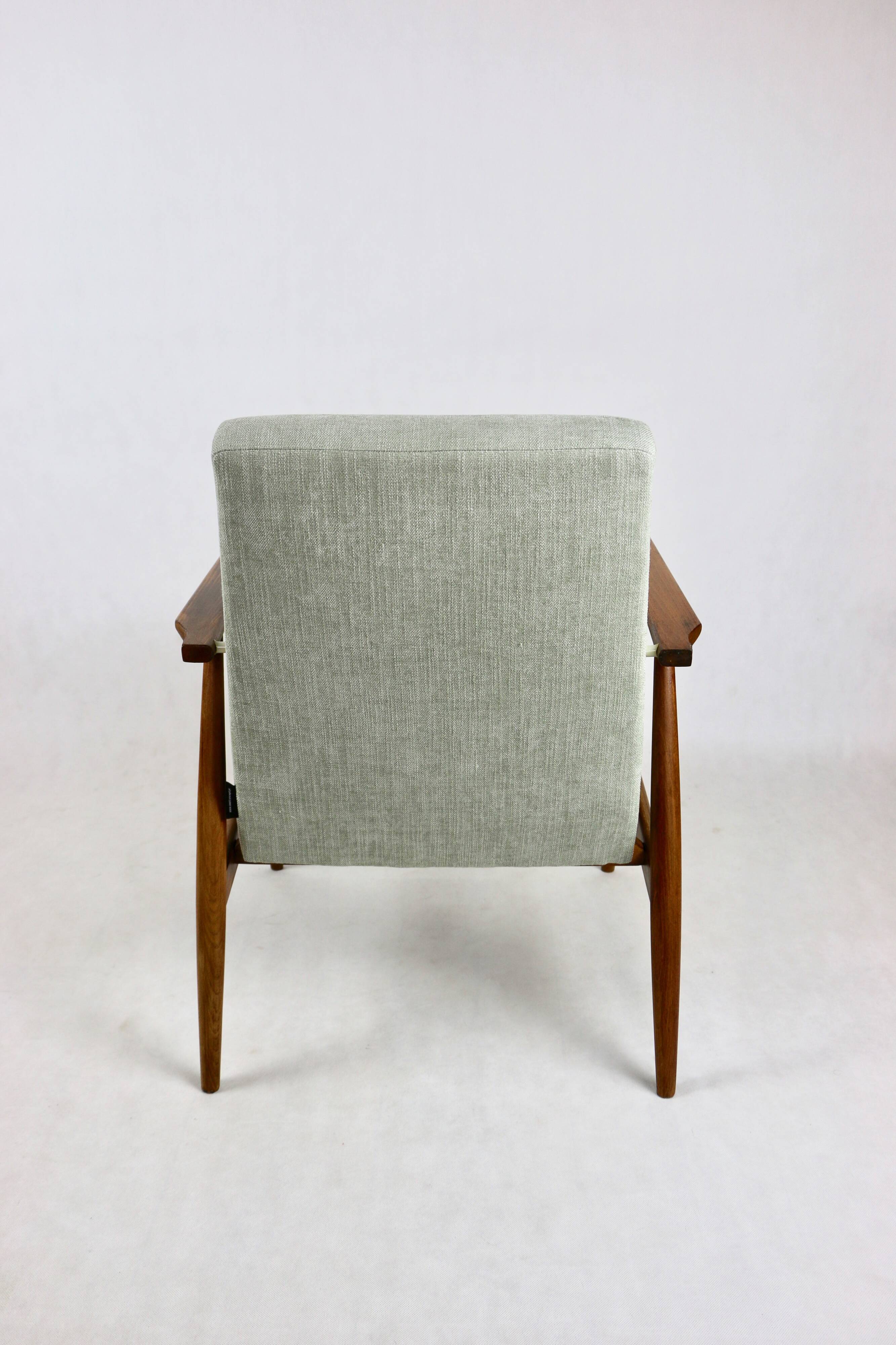 Fauteuil 'Lis', années 1970, vert clair, design Henryk Lis - bois naturel