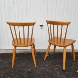 Pair of vintage Scandinavian chairs in solid beech